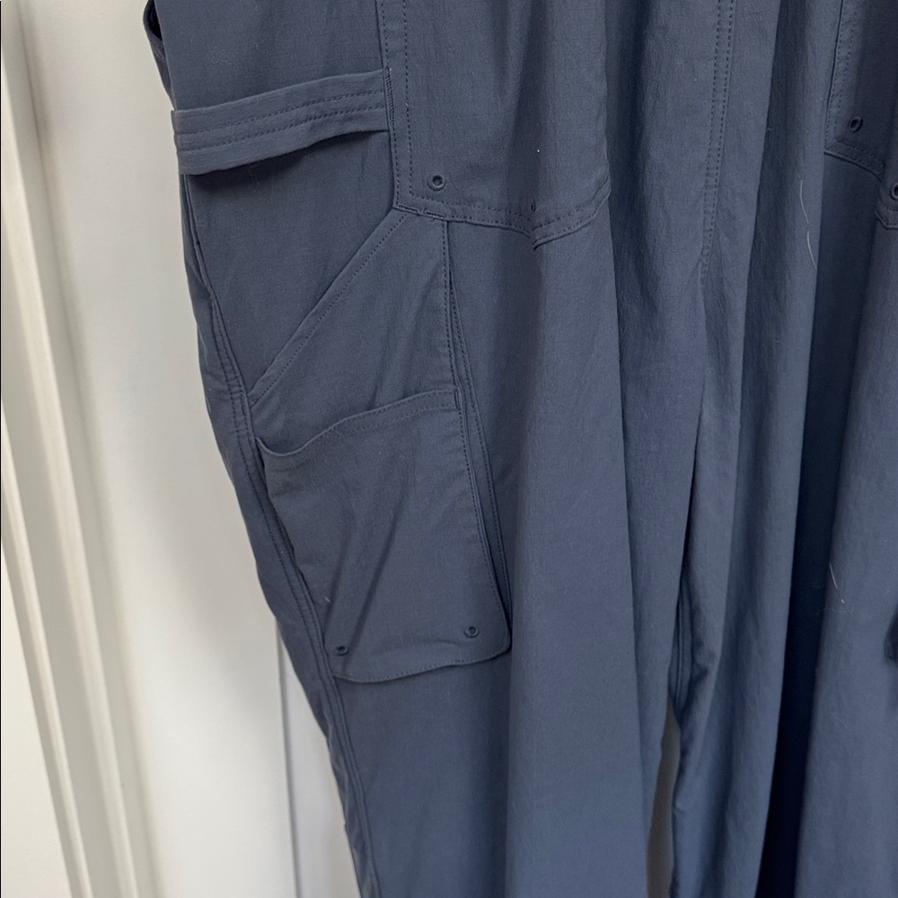 Duluth Trading Co. Women’s Heavyweight Garden Overalls. XL X 29. NEW with tags. - Picture 5 of 12